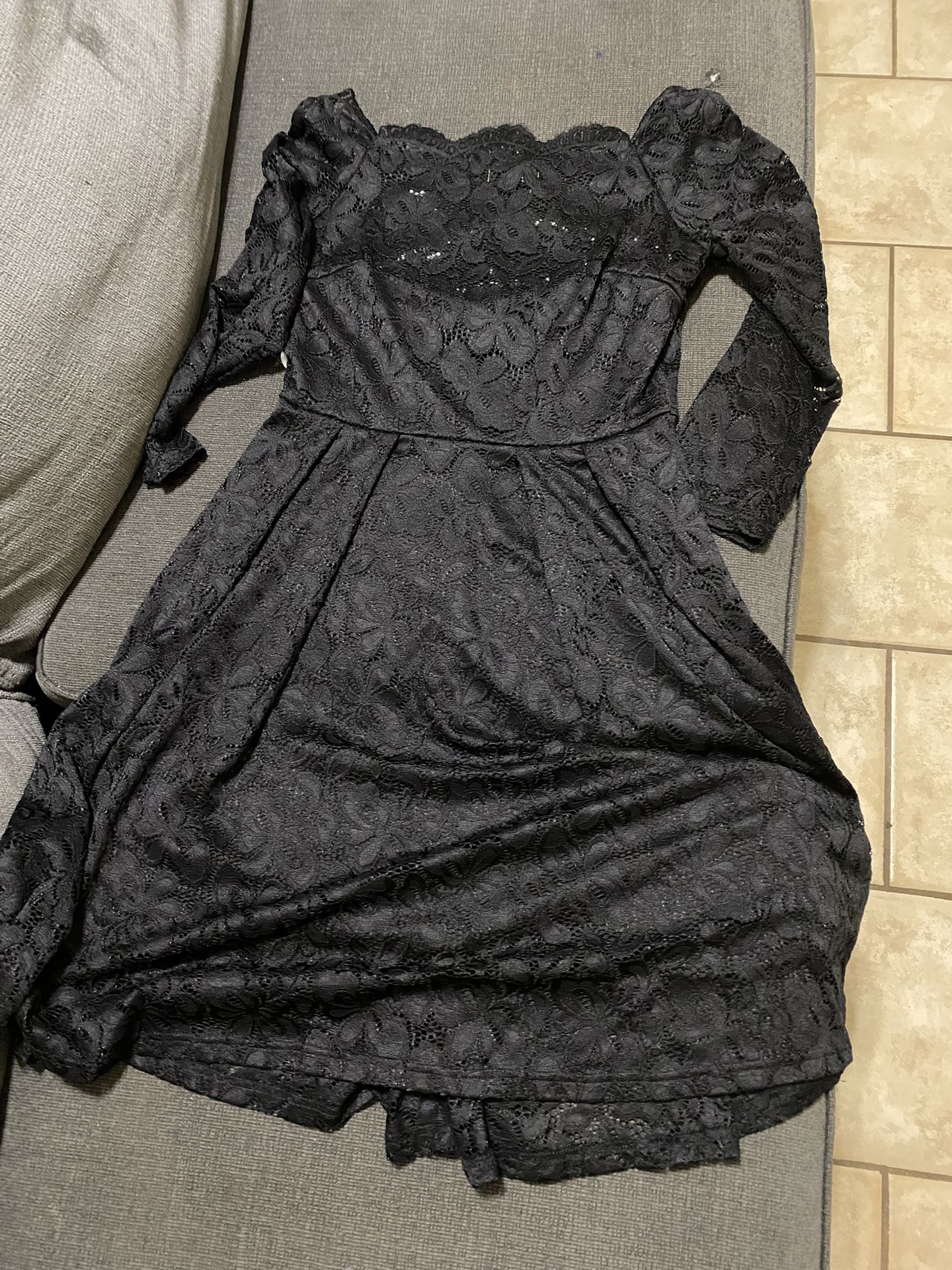 Black Dress Size L