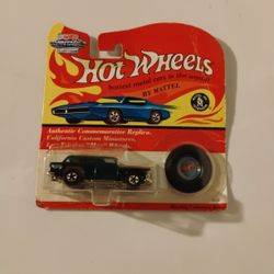 Hot wheels 25th Anniversary Collector Redline