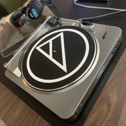 Audio-Technica Turntable