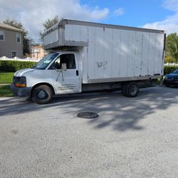 2014 Chevy Box Truck 4 Sale!! 