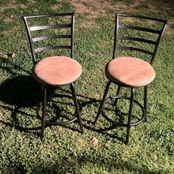 Sillas De Barra  $ 35 Por Las Dos 