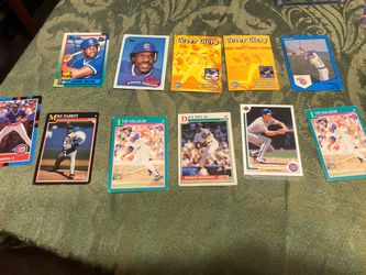Vintage Chicago Cubs Baseball Card Lot – 11 Cards