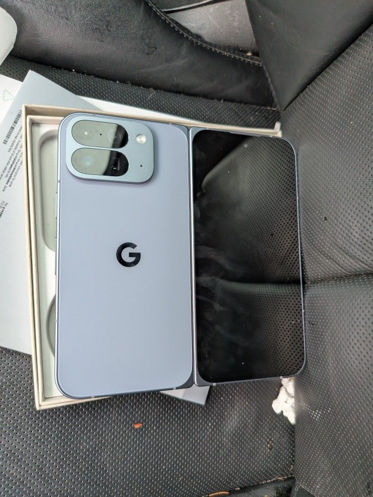 Pixel 10 Pro Fold Unlocked