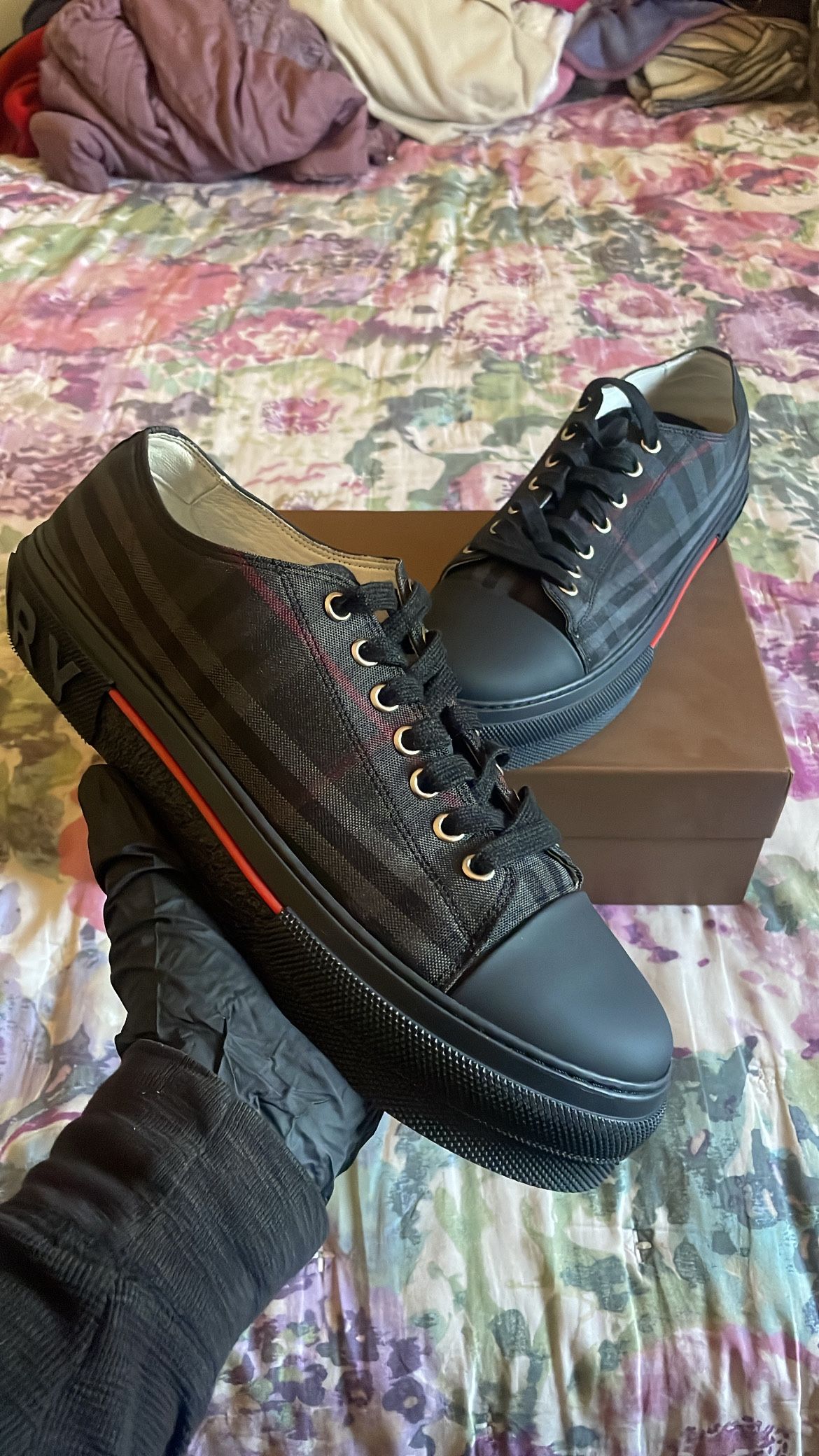Burberry Black Low-Top Shoes