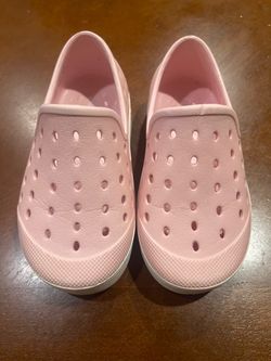 Old Navy Toddler size 7