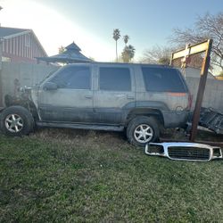2000 Yukon Denali Parts 