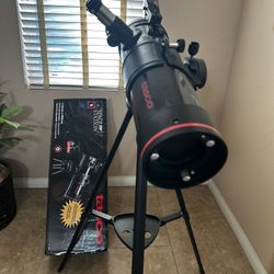 Tasco Spacestation 114x 500mm Reflector ST with Variable LED Red Dot Finderscope Telescope  