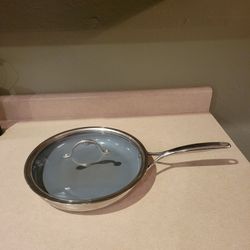 The Zwilling J.A. Henkels 12 Inch Skillet With 12 Calaphalon Lid