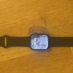 Apple Watch Series 7 (45mm) 