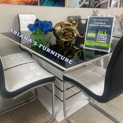 New Dining Table Set 59x35