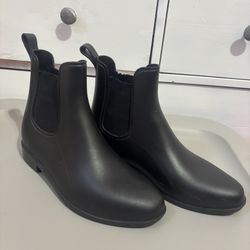 Women’s Rain Boots