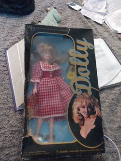 Dolly parten barbie