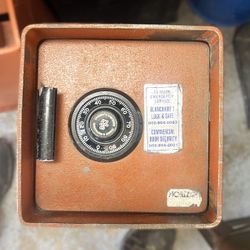 2 Stake Floor Safe | 8x20"