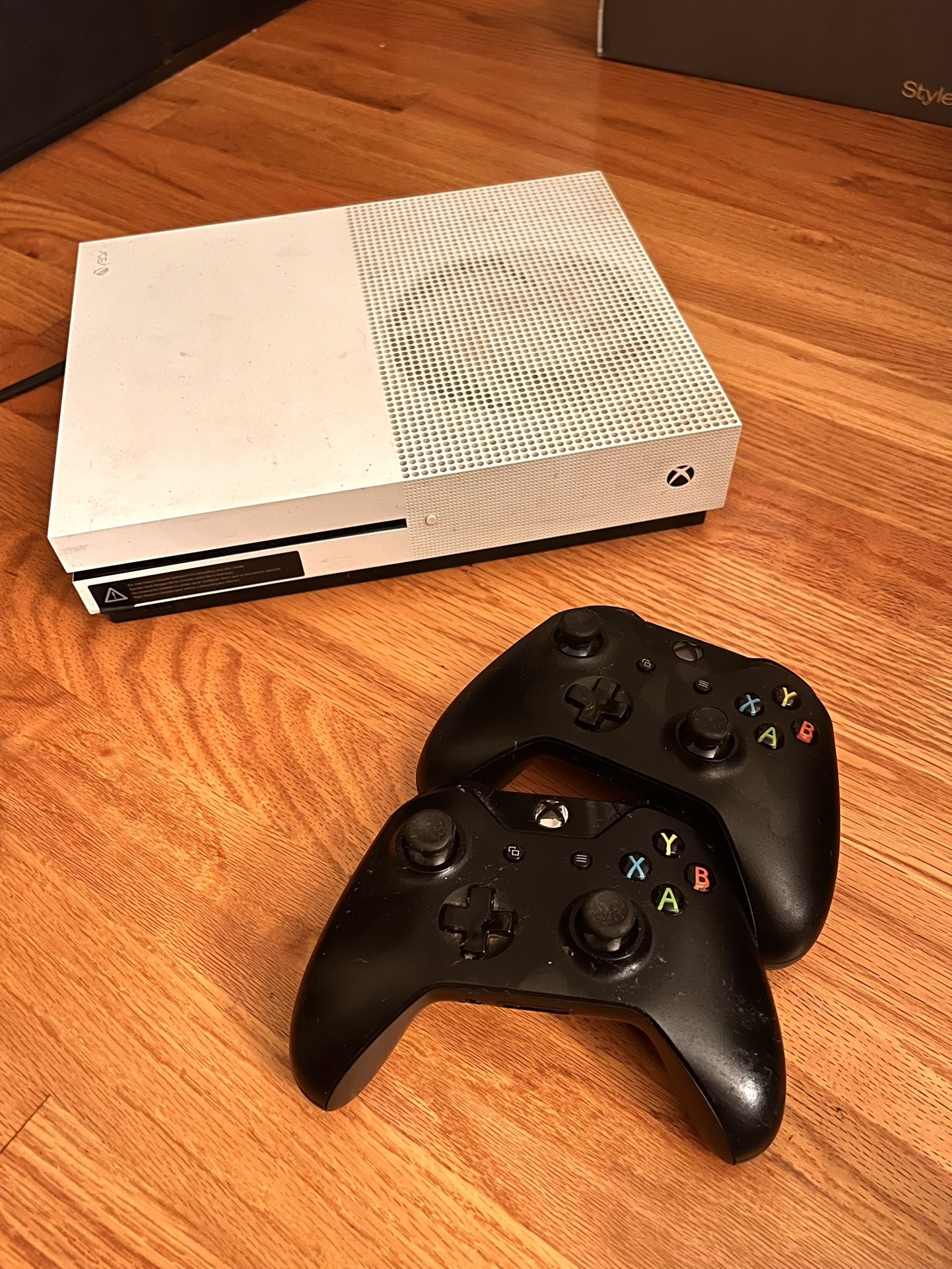 Xbox One S