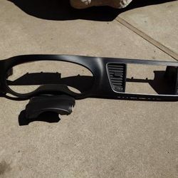 2015-18 Kia Sedona Dash Bezel / Trim 
