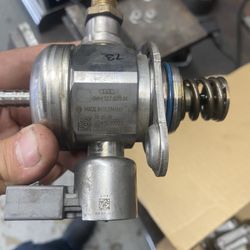 volkswagen /audi High Pressure Fuel Pump 