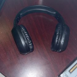 Bluetooth Studio Headphones 