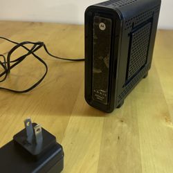 Cable Modem Arris SURFboard SB6121