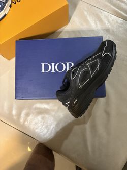 Dior B30