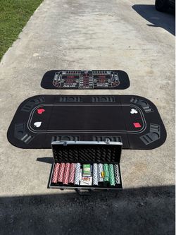 Poker table + accessories