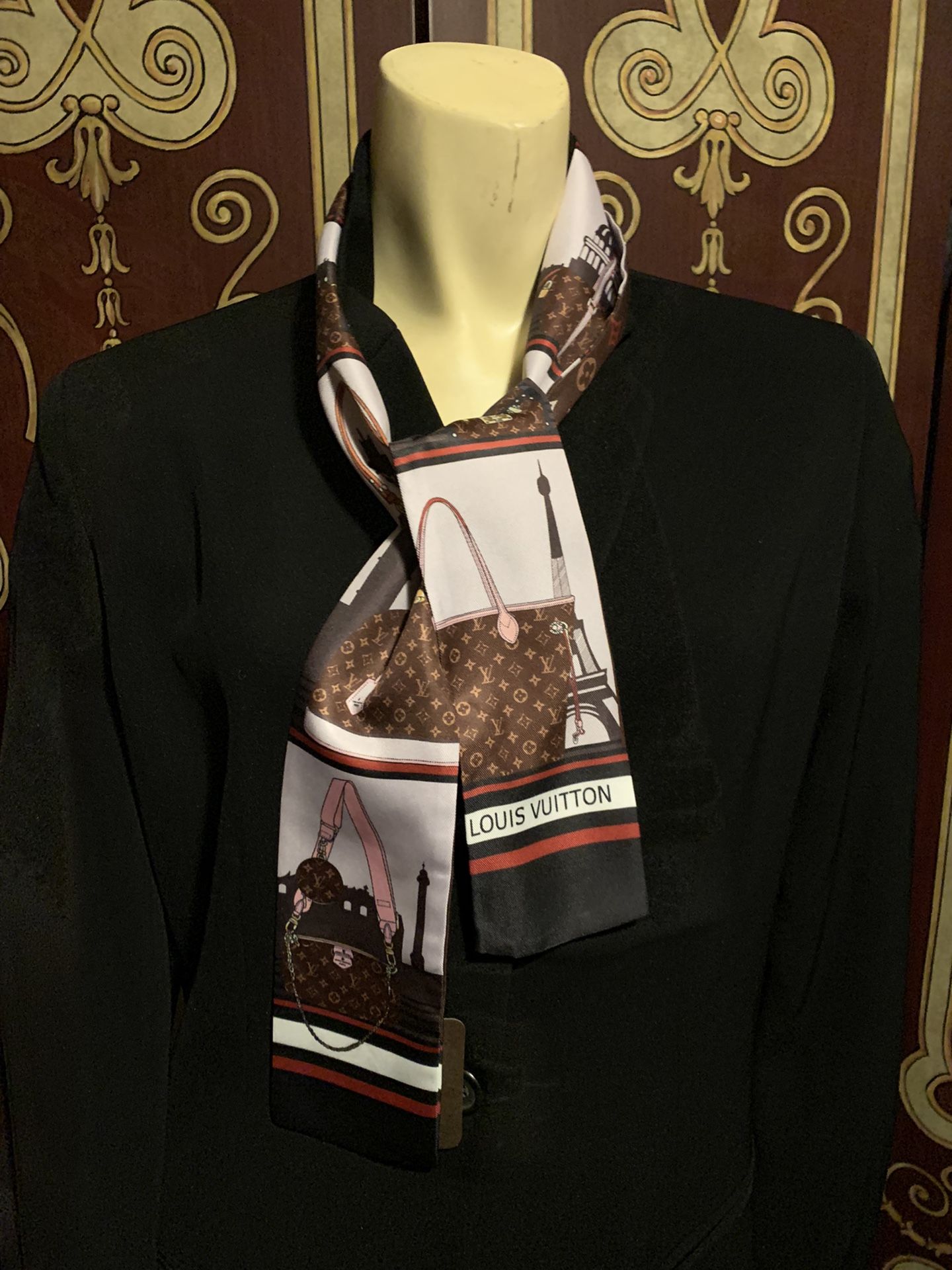 New with tag Louis Vuitton brown Twilley reversible silk scarf