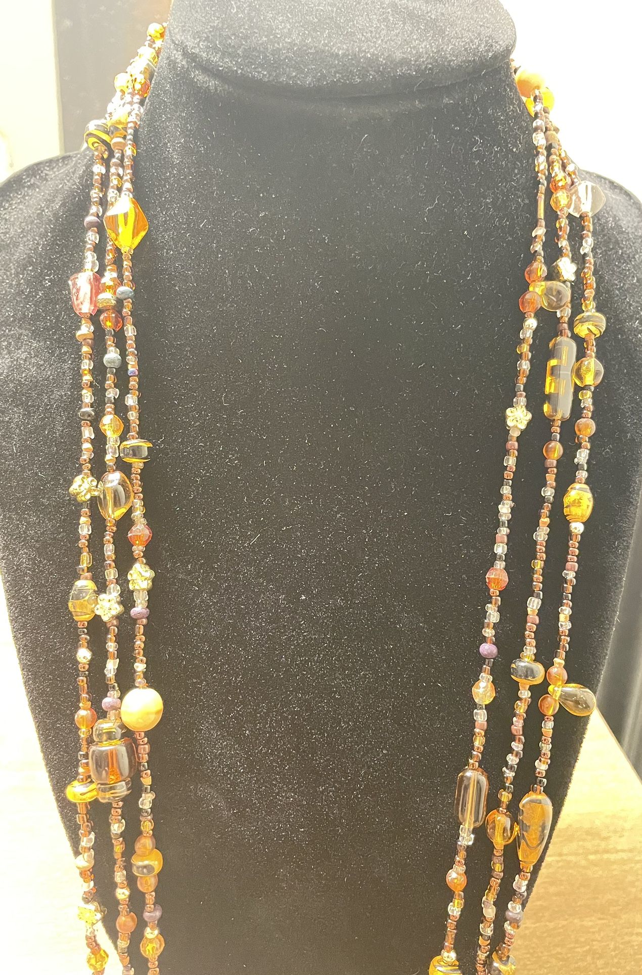TRIFARI TM Signed Rare Vintage Necklace