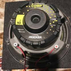 10’s kicker Subwoofer Box w Amp 