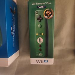 Luigi Wii U Remote And Wii U Game Controller 