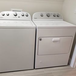 Whirlpool Washer And Dryer ( One year Old) 