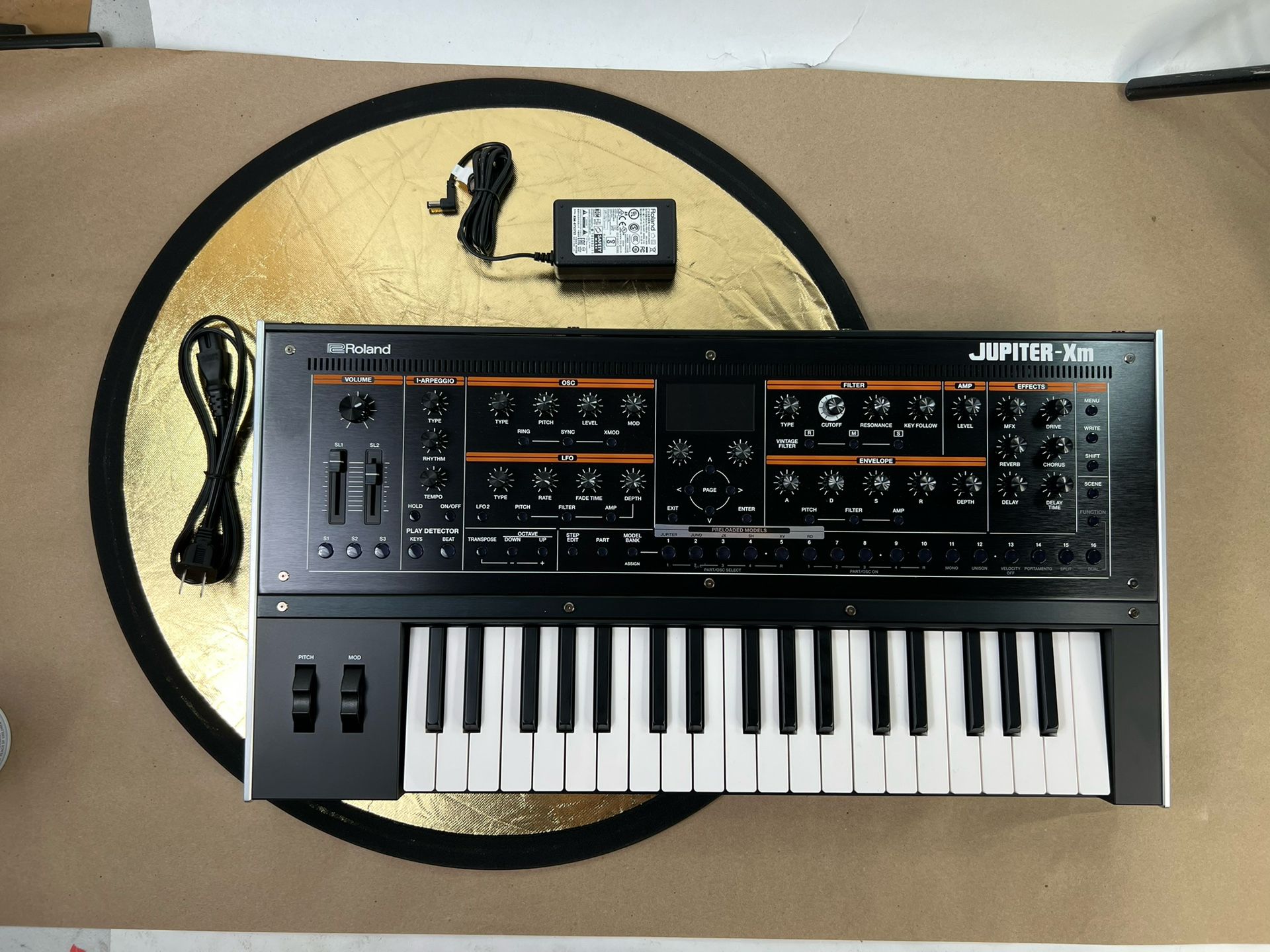 Excellent Roland JUPITER-Xm Keyboard Synthesizer w/ box, power supply