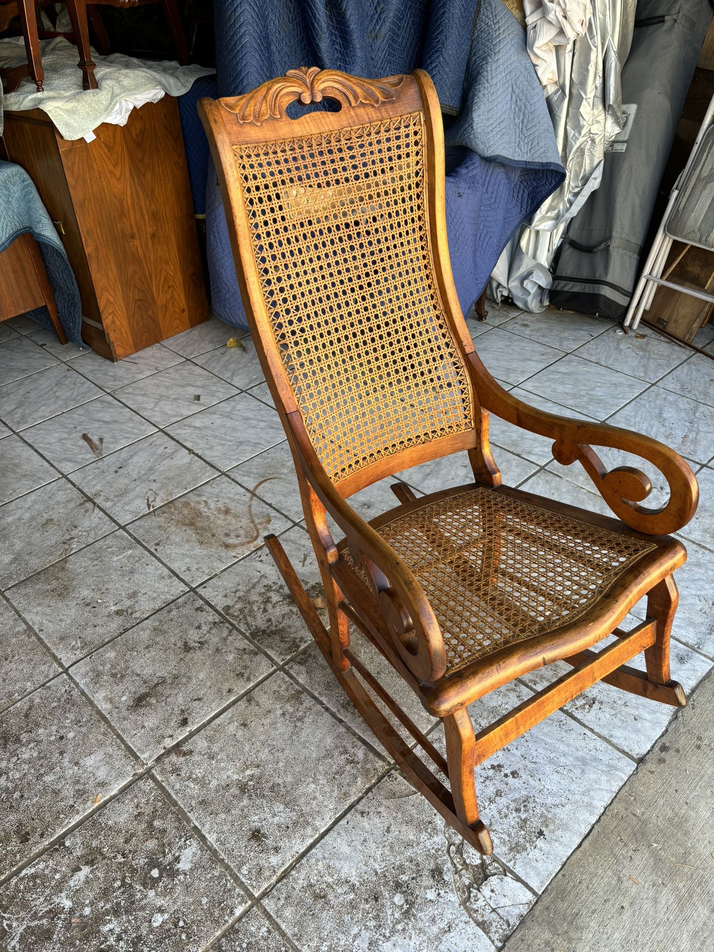 Antique Rocking Chair. 