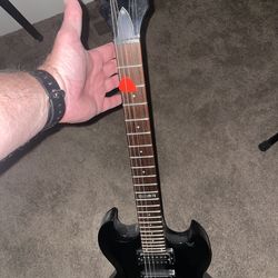 ESP LTD  VIPER 50,  SG style guitar