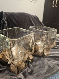 Beautiful glasses for jewelry with middle base  from party life ,