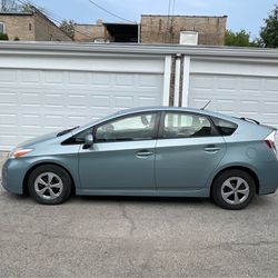 2014 Toyota Prius Two