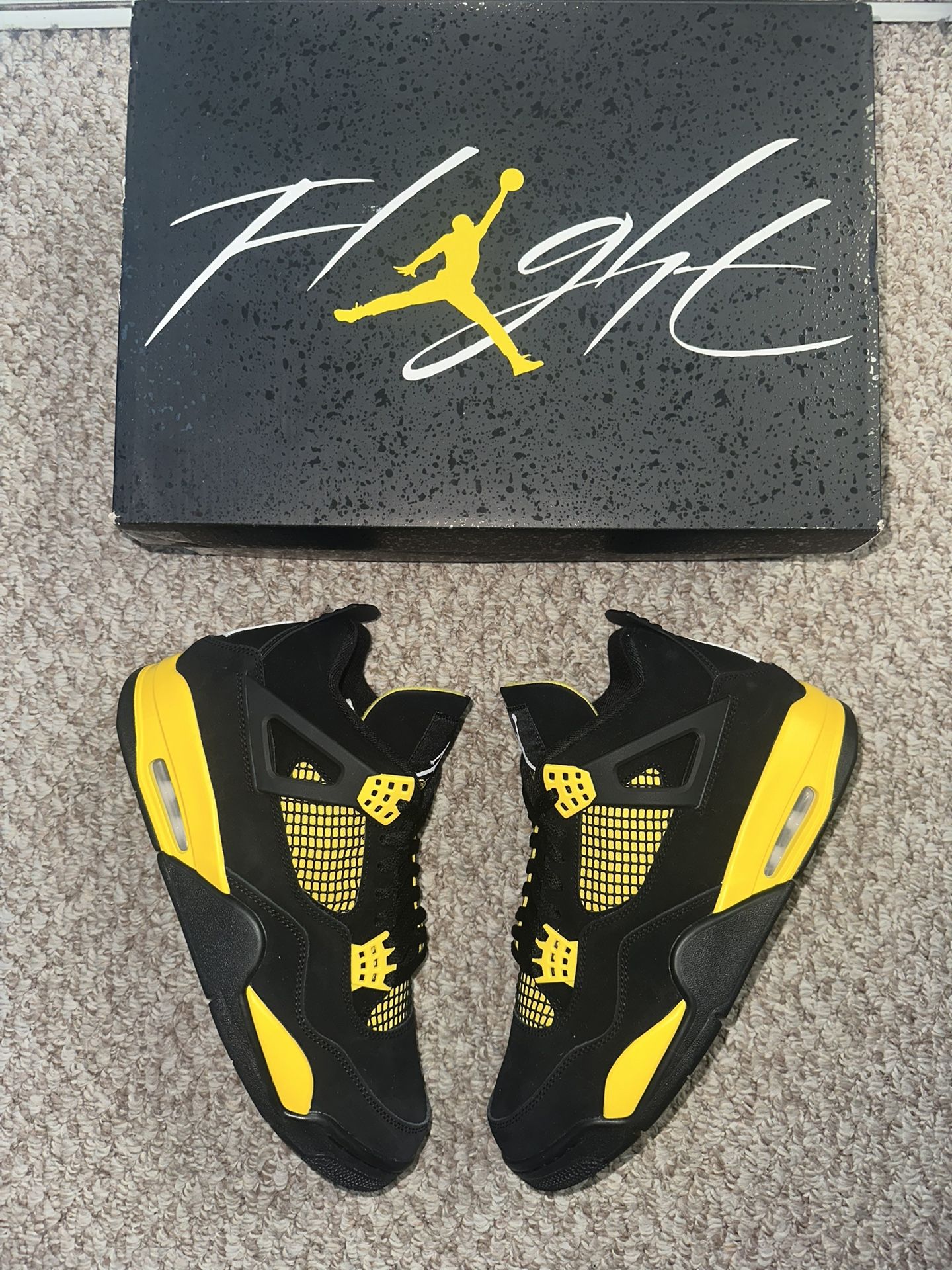 Nike Jordan 4 OG “Yellow Thunder” size 10.5 💯(Worn 2x/VNDS)‼️
