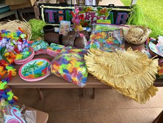 Luau Party Decoration