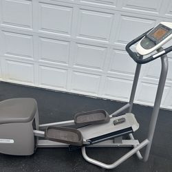 PRECOR  Eliptical Trainer
