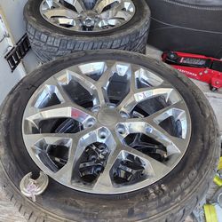 22 snowflakes set 4 with  tires