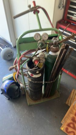 Acetylene welding setup