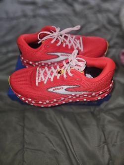 Brooks Minnie Mouse Shoes