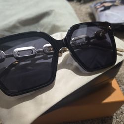 New sun glasses 
