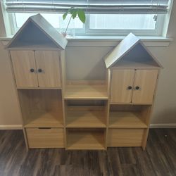 Cozy Castle Bookshelf