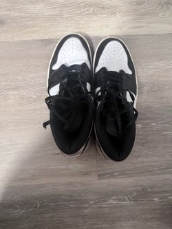 Jordan 1 mids