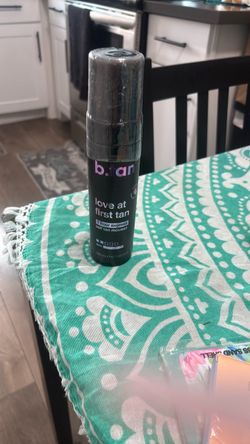 Self tanner