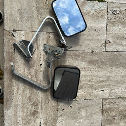 Older Model Pickup Rear View Side Mirrors