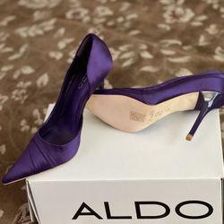 Brand New Aldo Purple Heel Size 37