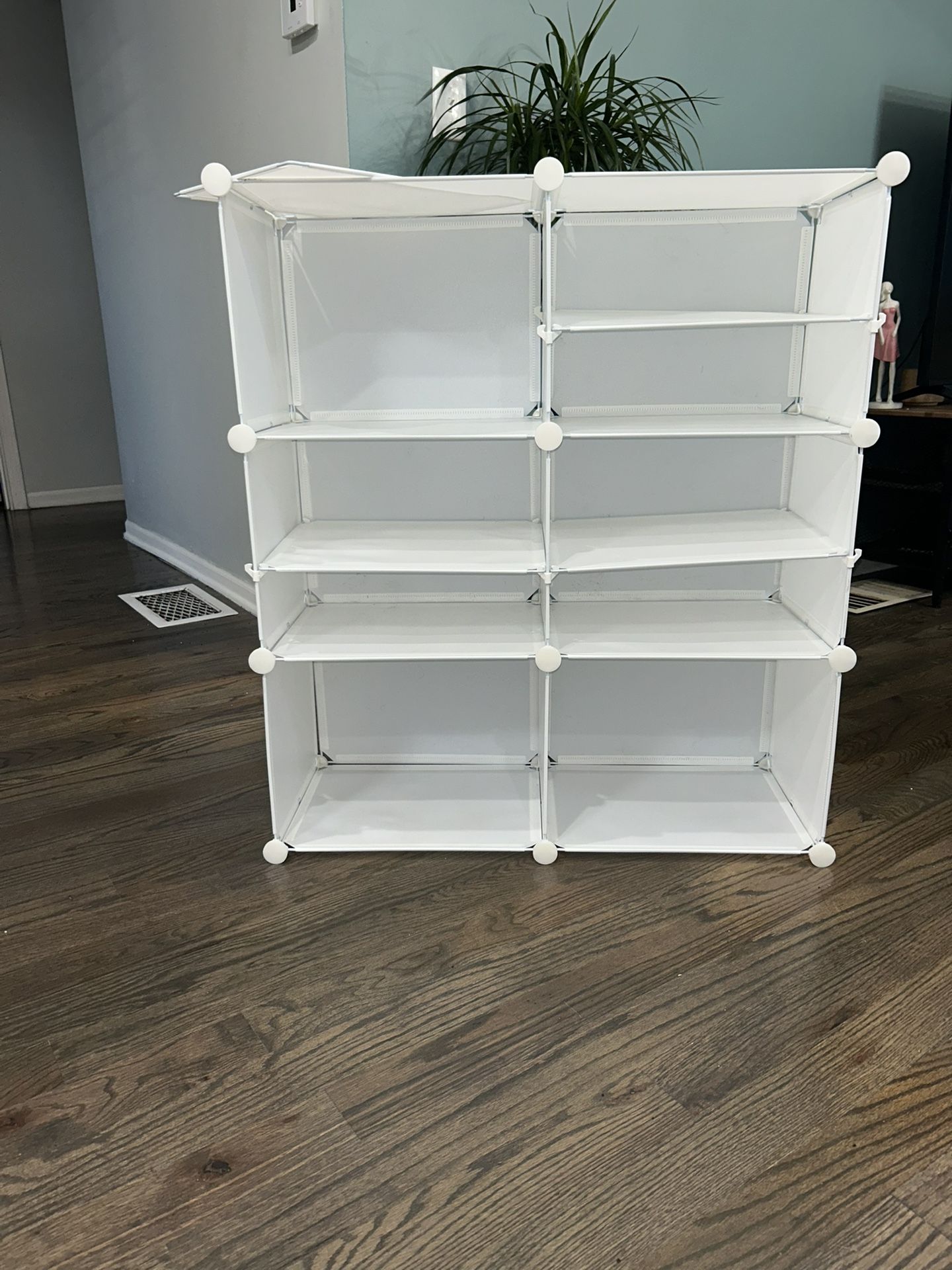 Storage Cubes Closet Organizers and Storage Portable Cube Storage Organizer Plastic Bookshelf Bookcase for Study Room, Bedroom, Office, White