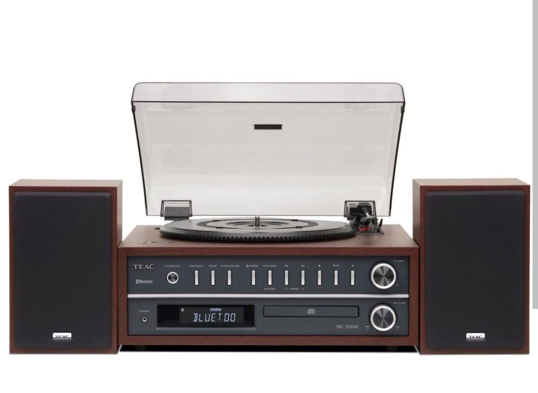 TEAC MC-D800 All-in-One Stereo System with Separate Bookshelf Speakers – Very Good Condition
