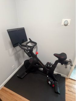 Peloton Bike+ With Bike Ultimate Set