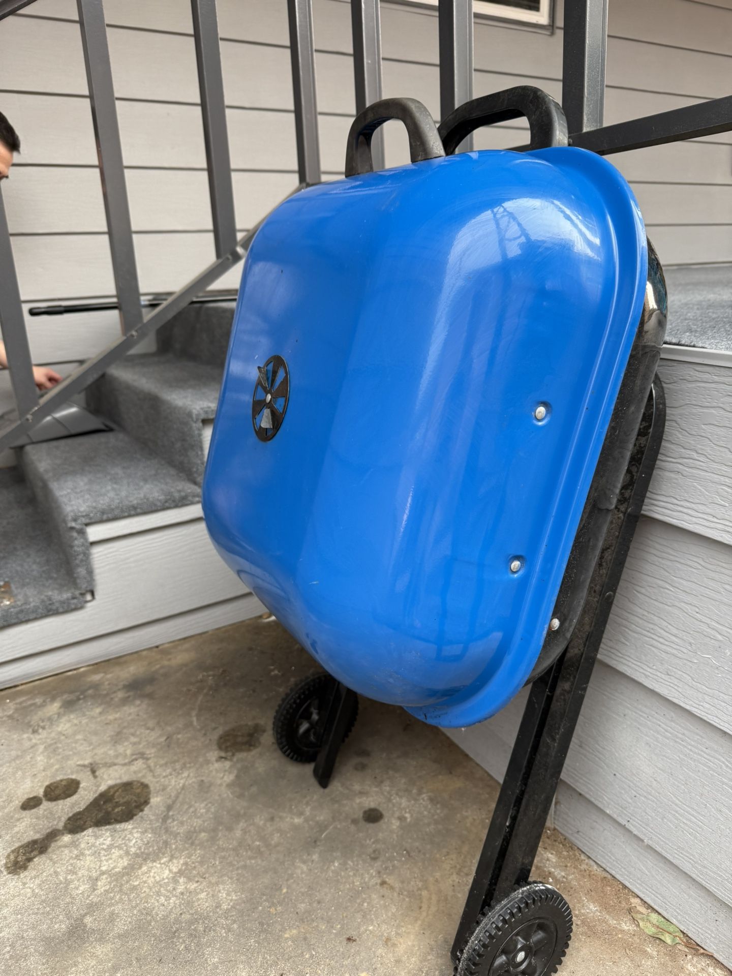 Foldable Charcoal Grill with Free More Than Half Of 2 Charcoal Bags